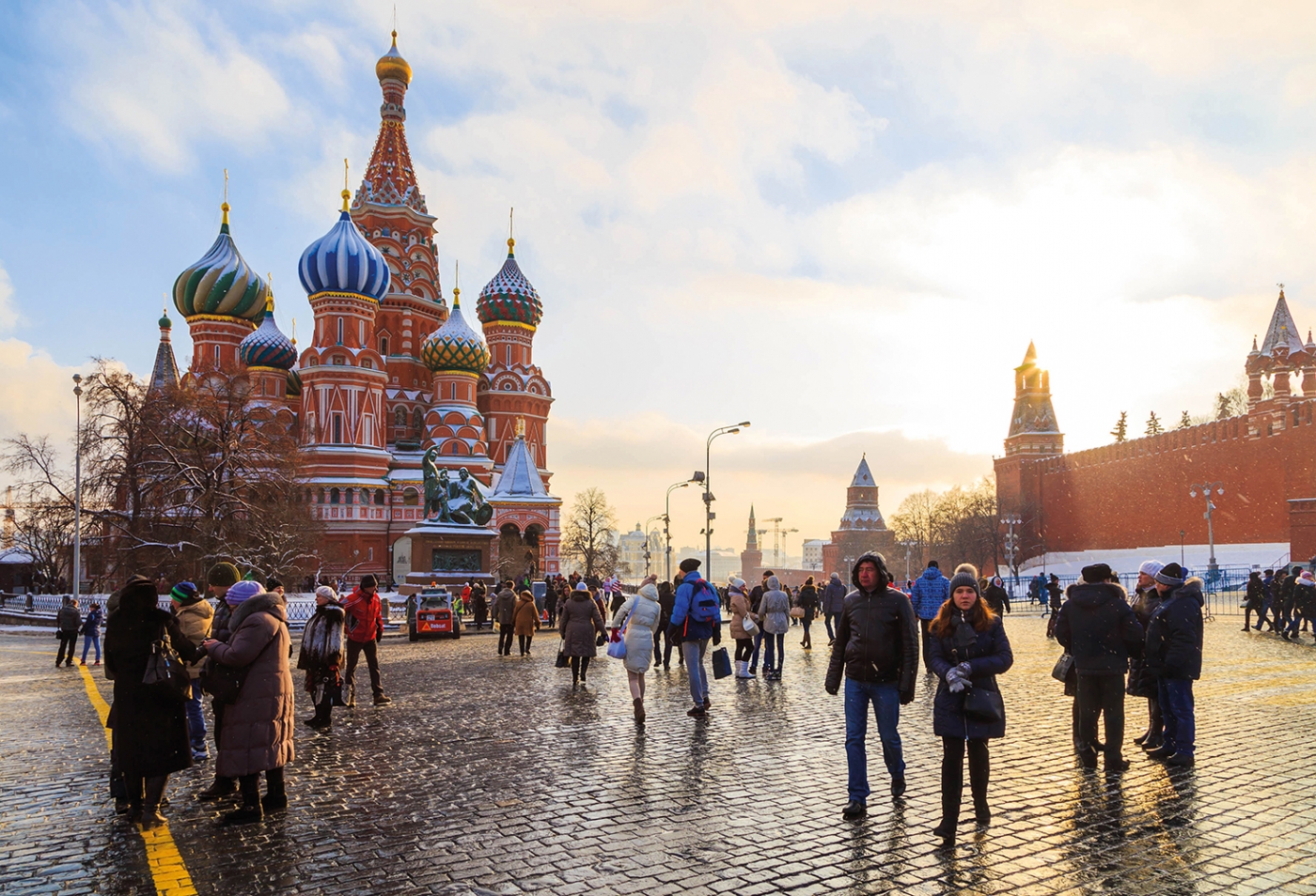 красивый человек в москве